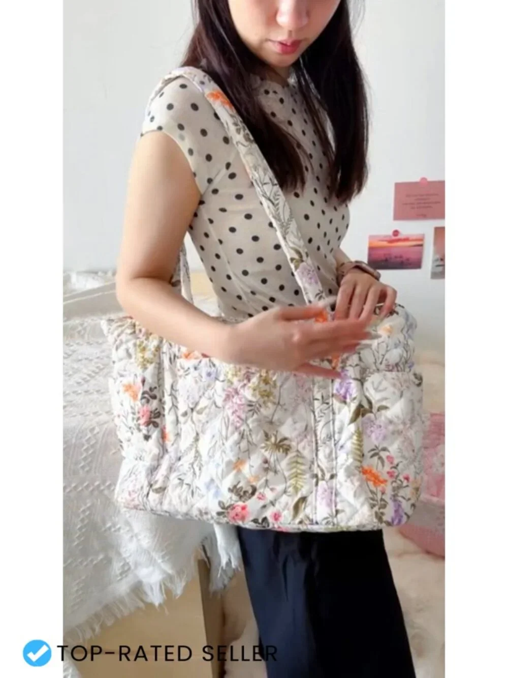 Quilted Tote Bag with Zipper, Large Capacity Shoulder Bag for Work Travel Gym